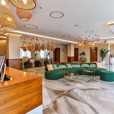 Hotel Tq Plaza 4*